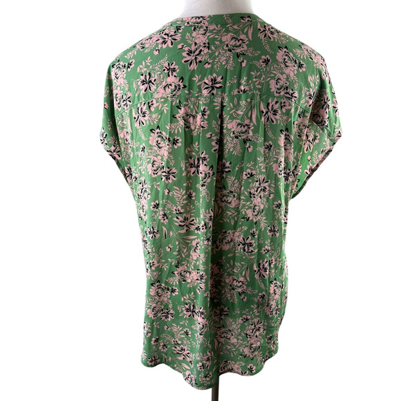 ✨2/$20 Torrid Georgette Zip Front Dolman Blouse Green Pink Floral Plus Size 1 1X - Picture 4 of 12